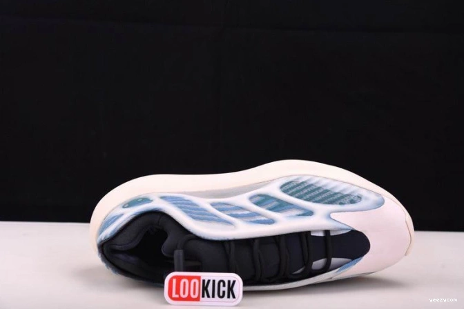 YEEZY GY0260 700 ADIDAS V3 1102